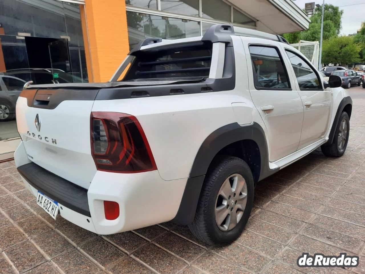 Renault Duster Oroch Usada en Mendoza, deRuedas