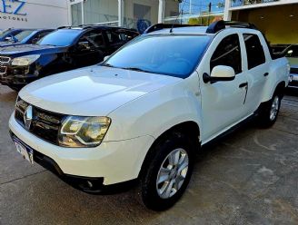 Renault Duster Oroch Usada en Mendoza Financiado