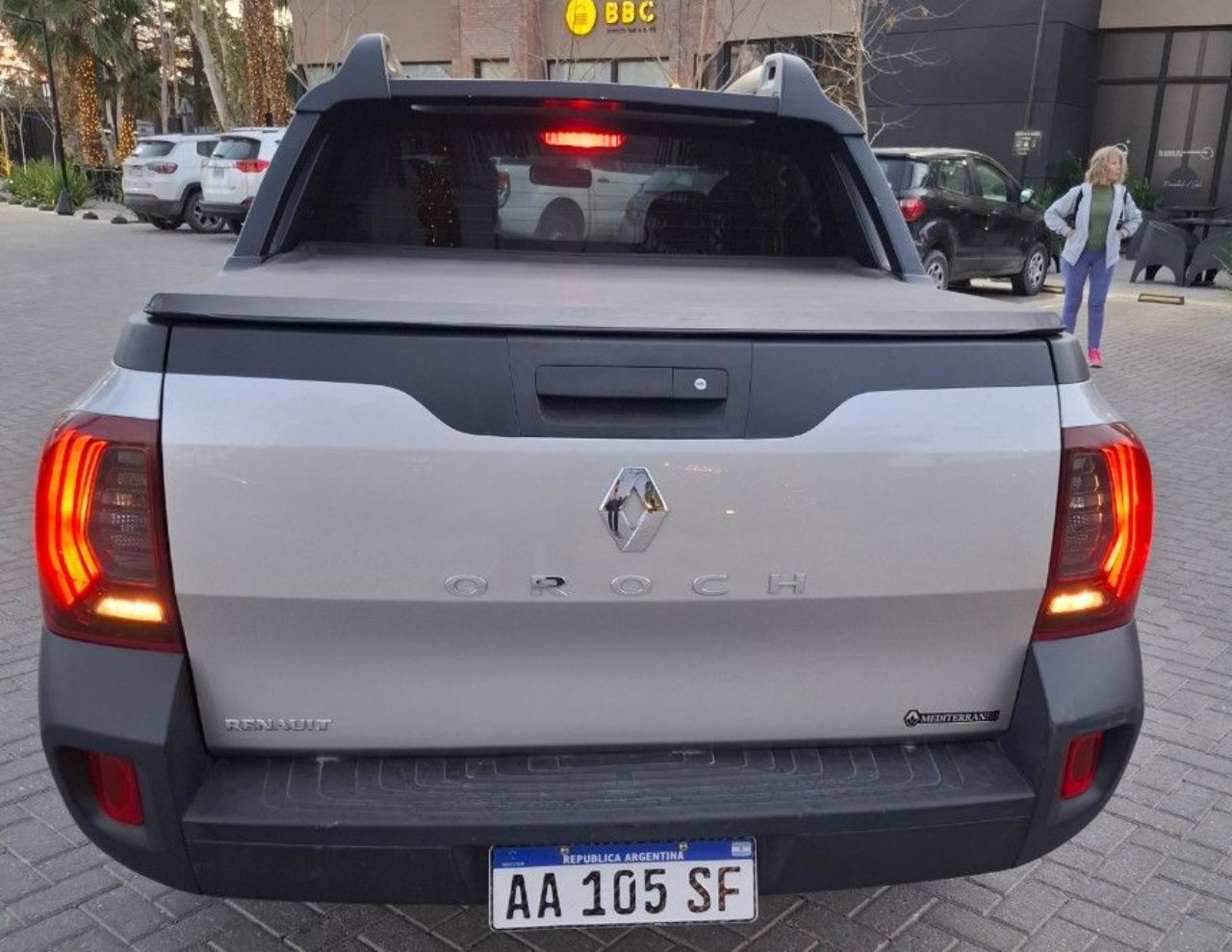 Renault Duster Oroch Usada en Mendoza, deRuedas