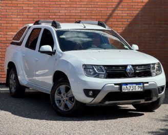 Renault Duster Oroch Usada en Córdoba Financiado