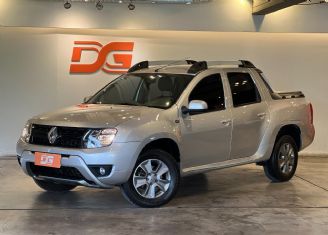 Renault Duster Oroch Usada en Córdoba Financiado