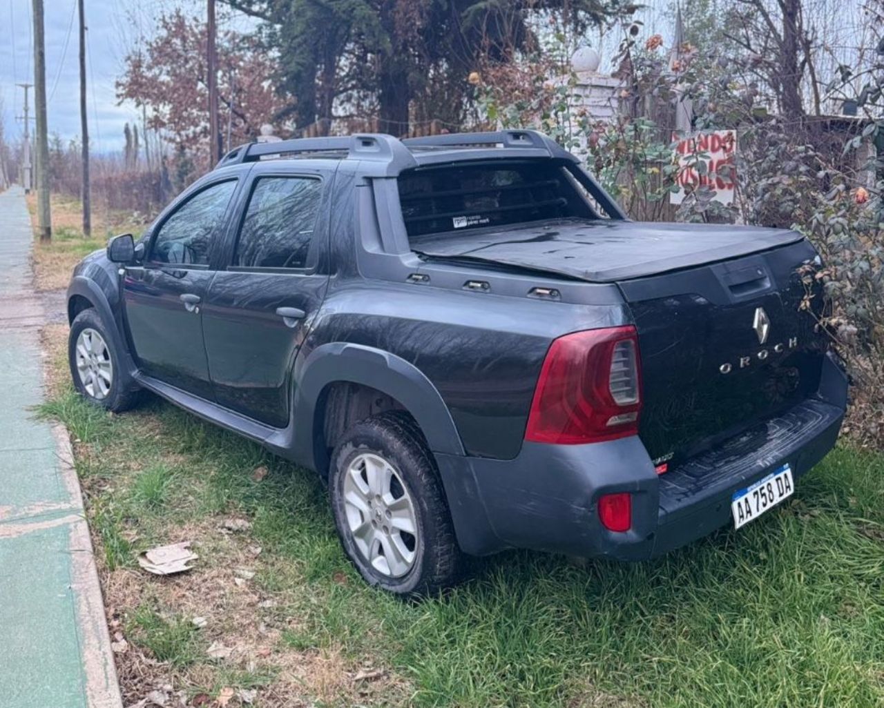 Renault Duster Oroch Usada en Mendoza, deRuedas