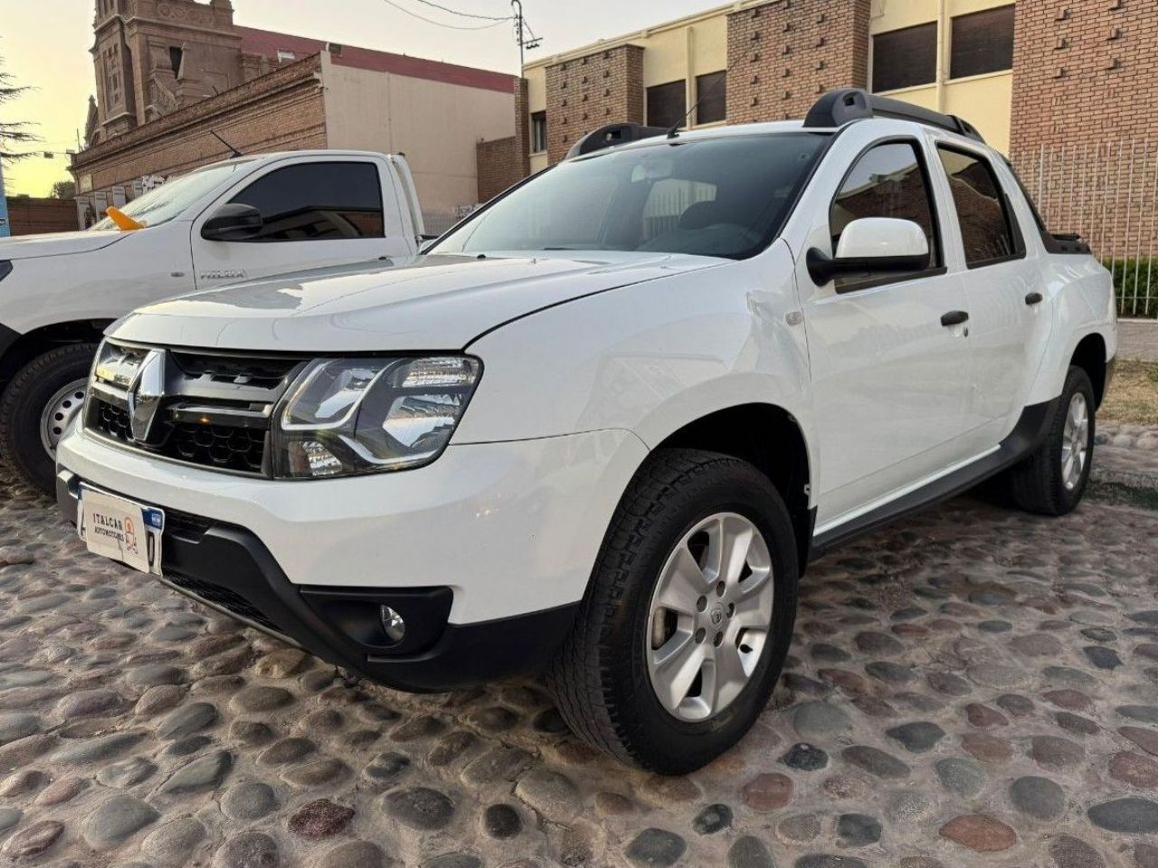 Renault Duster Oroch Usada Financiado en Mendoza, deRuedas