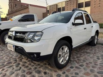 Renault Duster Oroch Usada en Mendoza Financiado