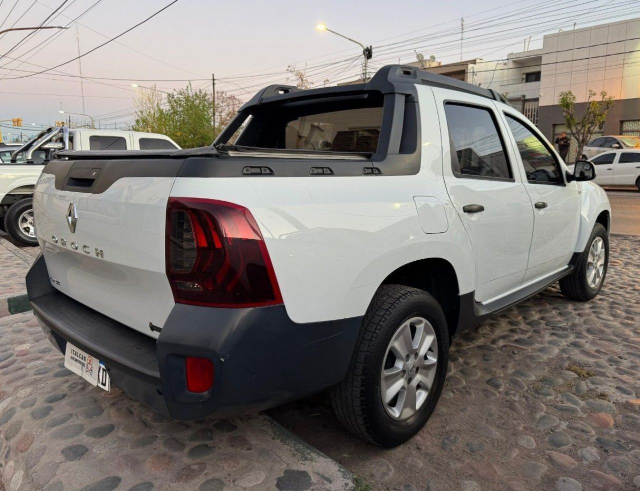 Renault Duster Oroch Usada Financiado en Mendoza, deRuedas