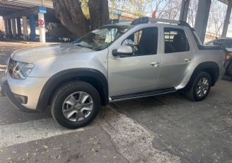 Renault Duster Oroch Usada en Mendoza Financiado