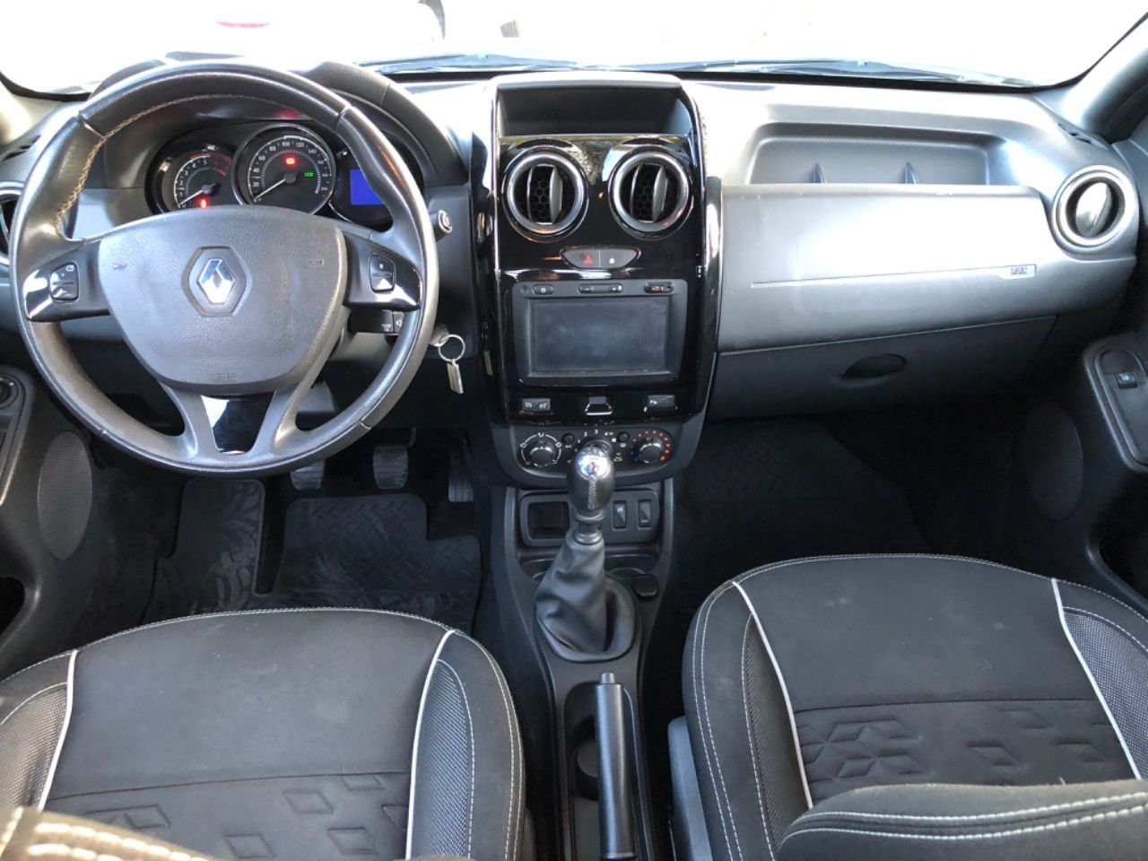 Renault Duster Oroch Usada en Salta, deRuedas