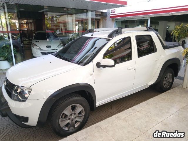 Renault Duster Oroch Usada en Mendoza, deRuedas