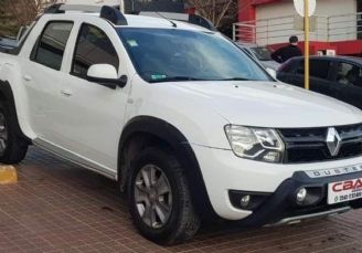 Renault Duster Oroch Usada en Córdoba