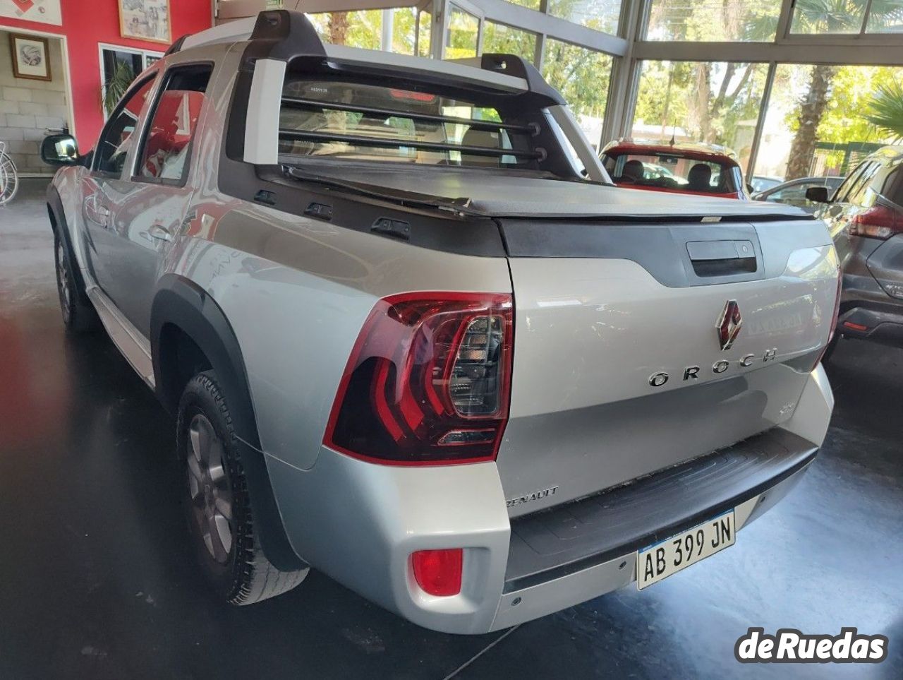 Renault Duster Oroch Usada en Mendoza, deRuedas