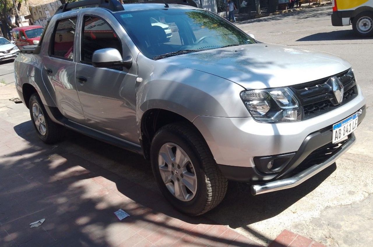 Renault Duster Oroch Usada en Mendoza, deRuedas