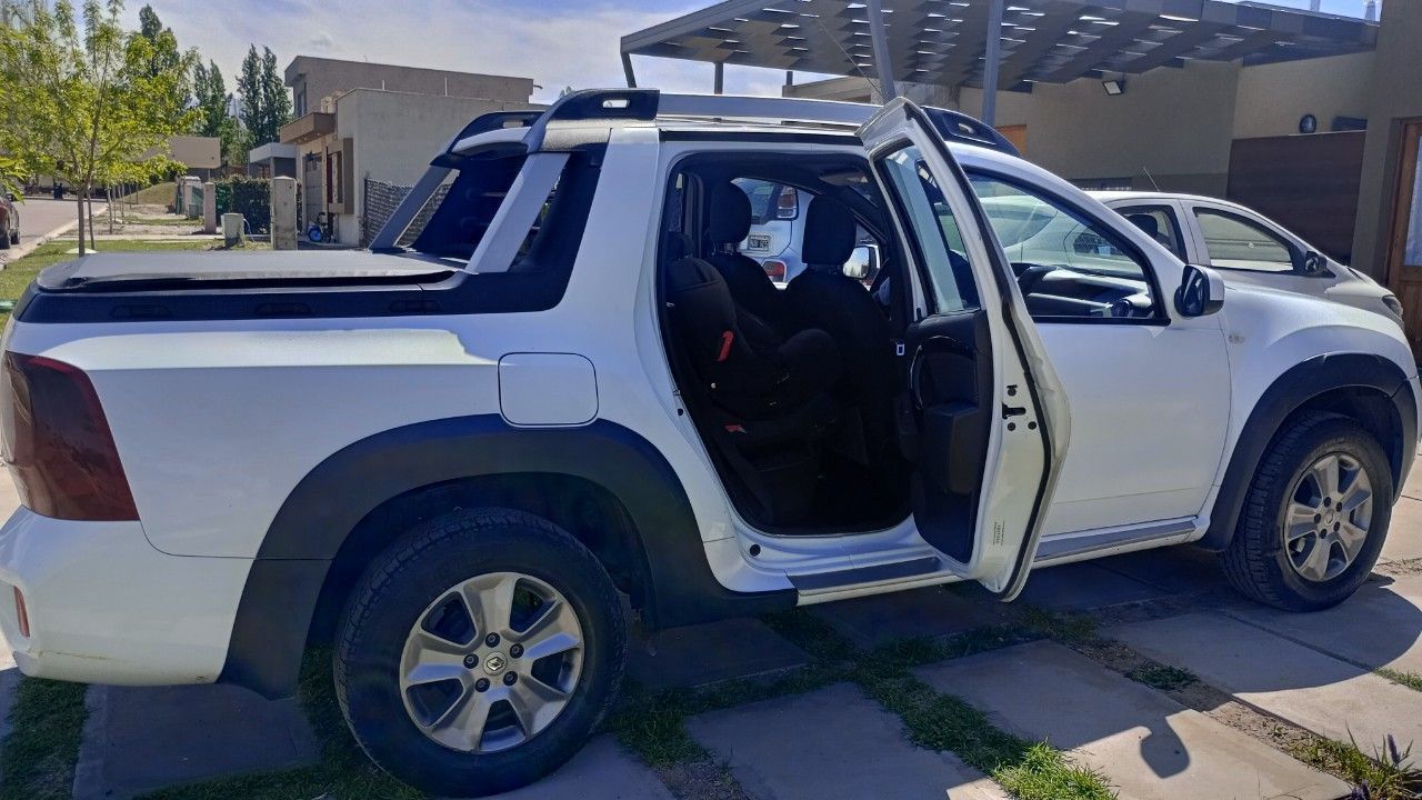 Renault Duster Oroch Usada en Mendoza, deRuedas