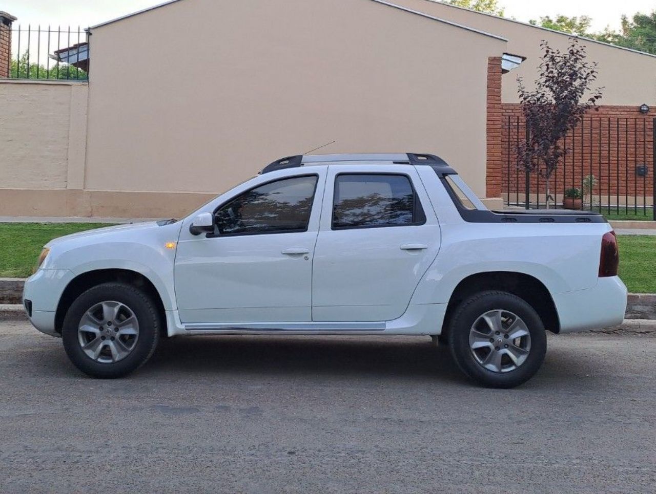Renault Duster Oroch Usada en Mendoza, deRuedas