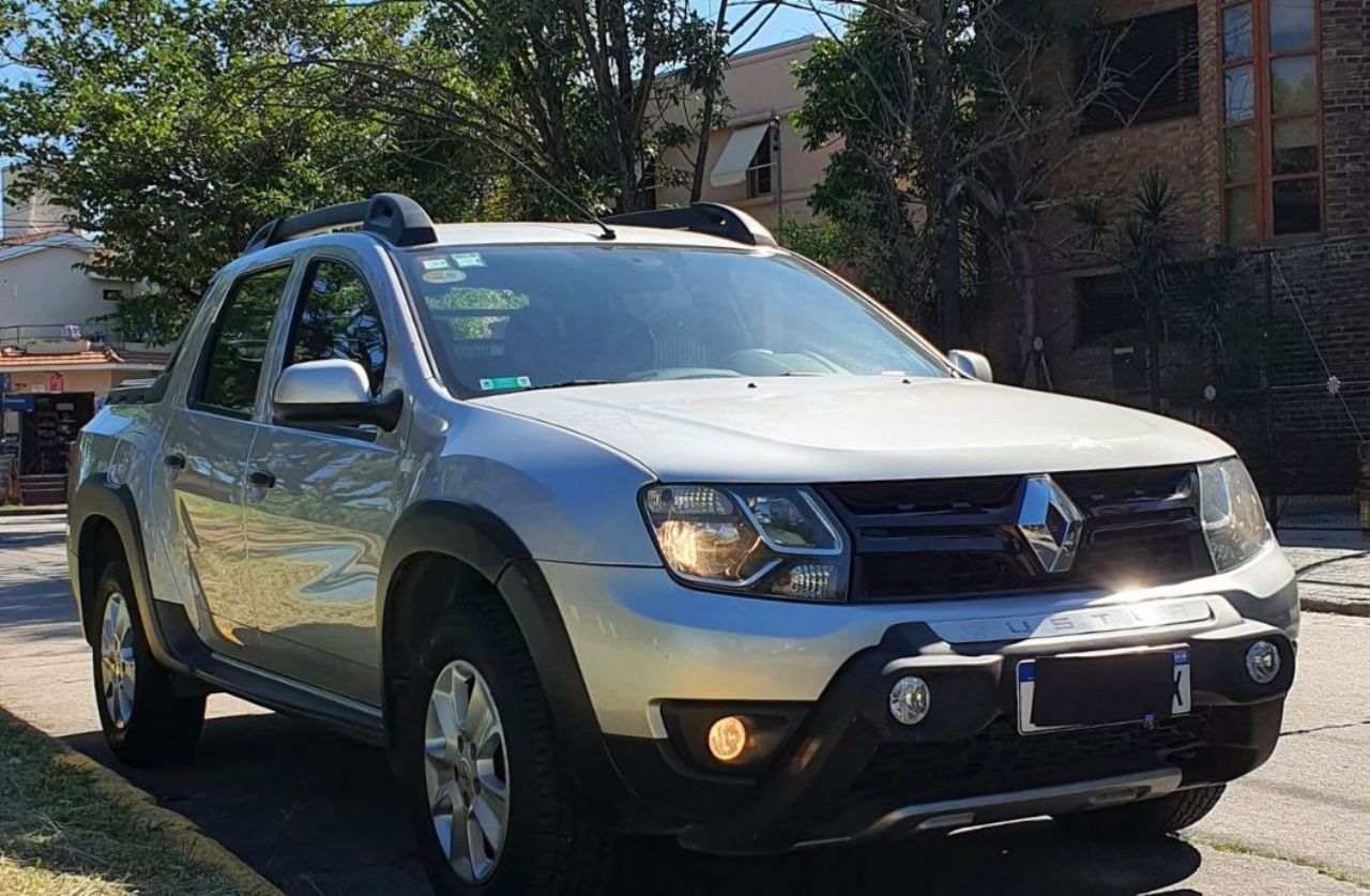 Renault Duster Oroch Usada Financiado en Córdoba, deRuedas