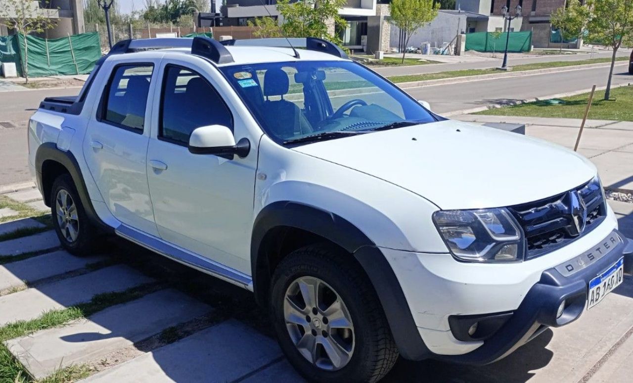Renault Duster Oroch Usada en Mendoza, deRuedas