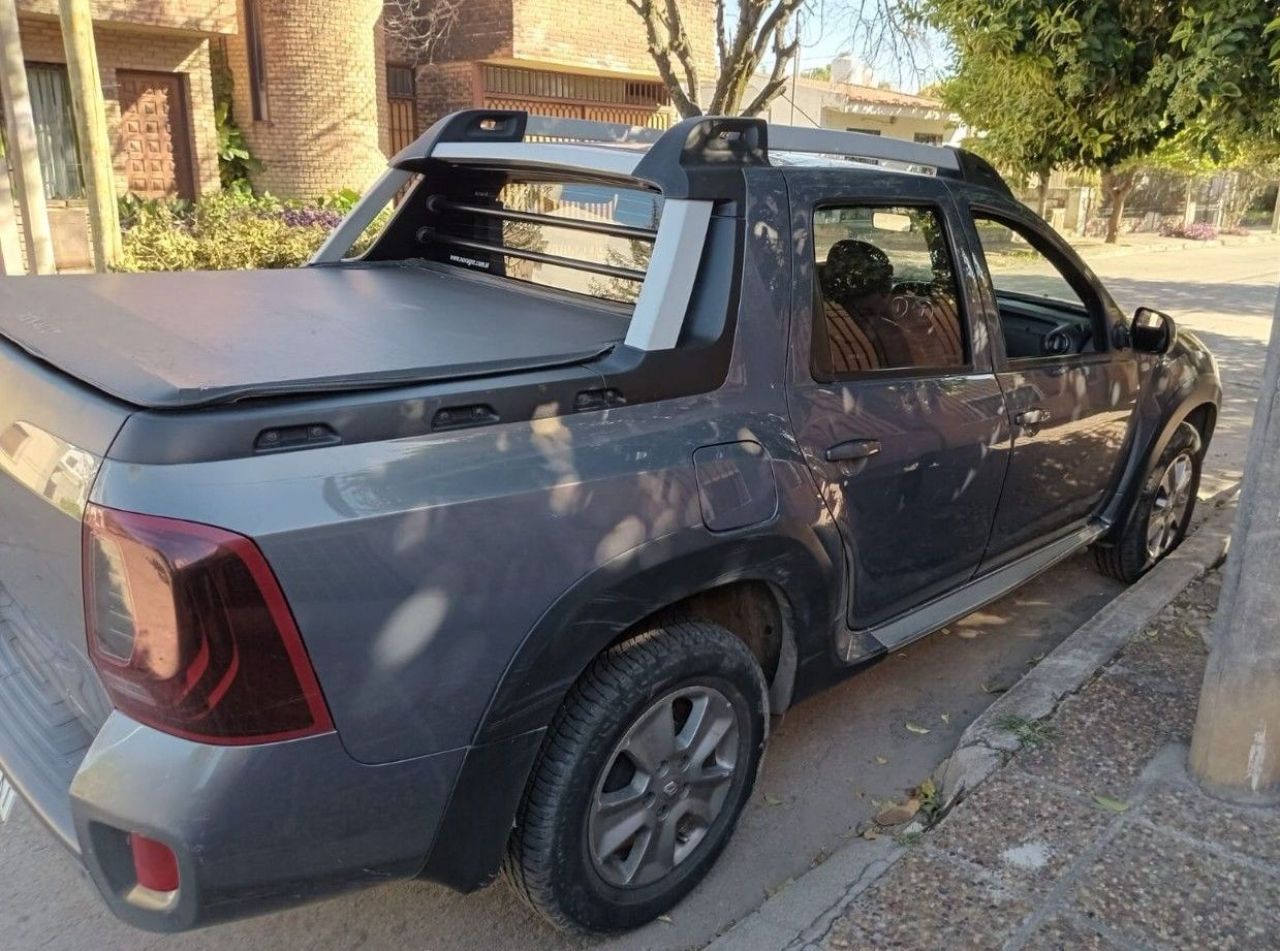 Renault Duster Oroch Usada en Córdoba, deRuedas
