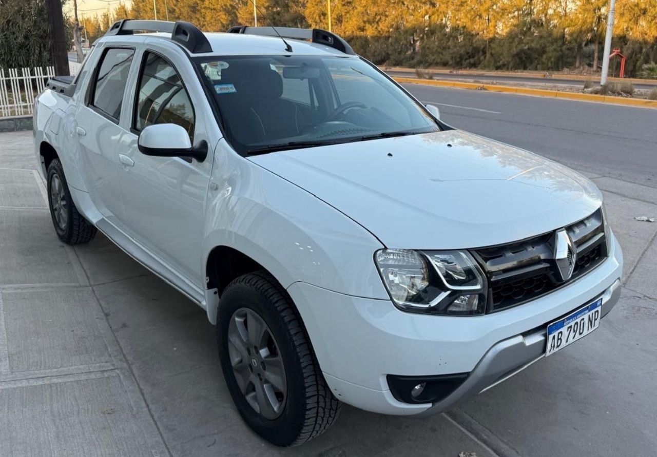 Renault Duster Oroch Usada en Mendoza, deRuedas