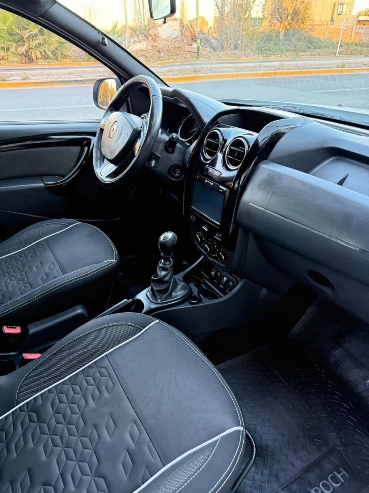 Renault Duster Oroch Usada en Mendoza, deRuedas