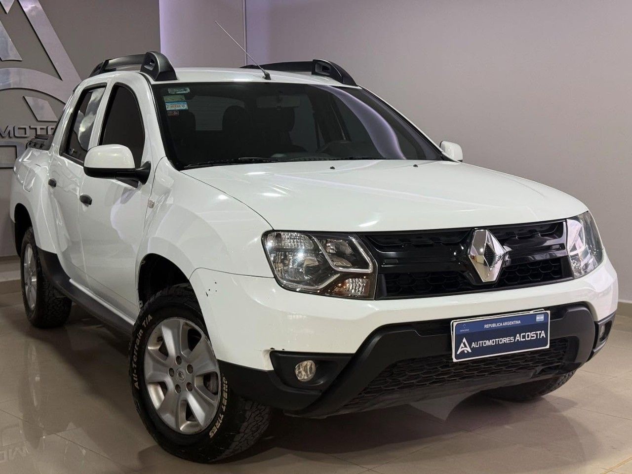 Renault Duster Oroch Usada Financiado en San Juan, deRuedas