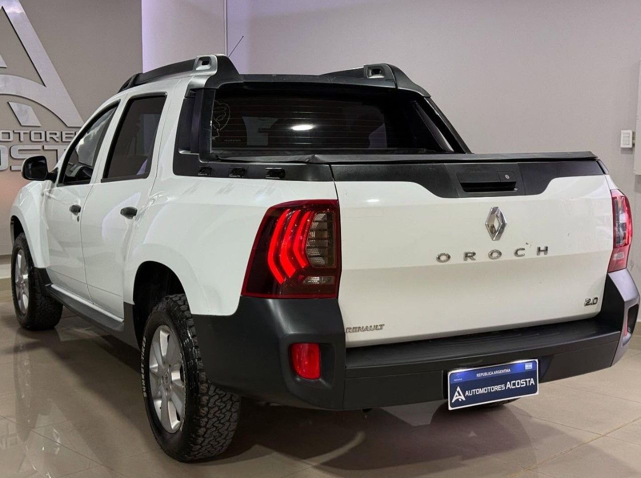 Renault Duster Oroch Usada Financiado en San Juan, deRuedas
