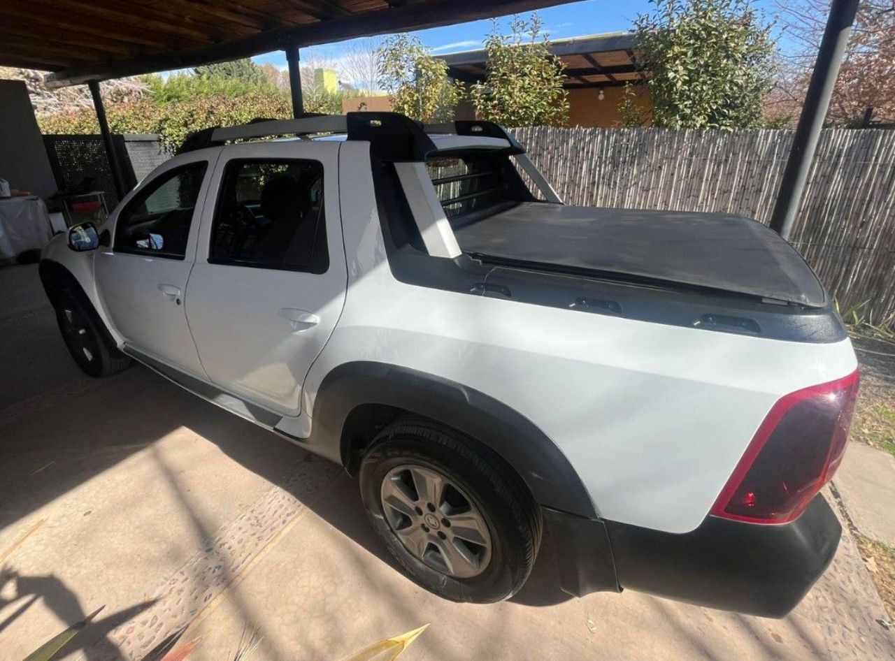 Renault Duster Oroch Usada en Mendoza, deRuedas