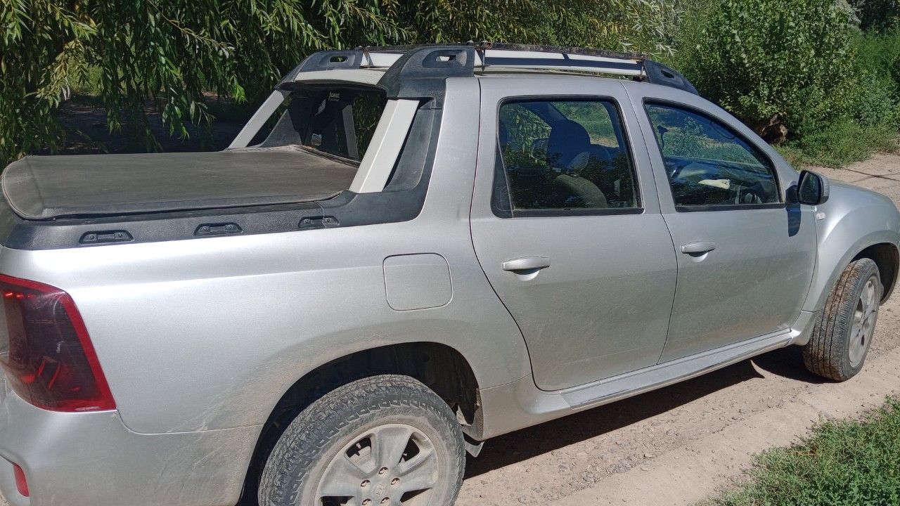 Renault Duster Oroch Usada en Neuquén, deRuedas