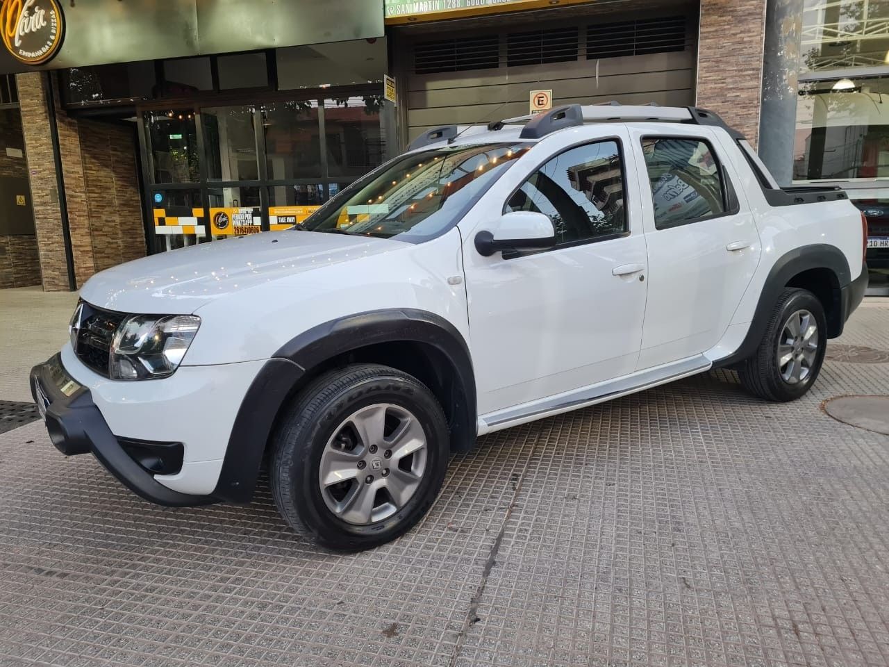 Renault Duster Oroch Usada en Mendoza, deRuedas