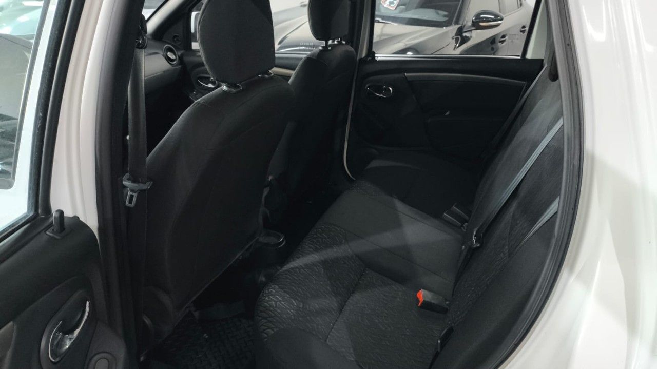 Renault Duster Oroch Usada Financiado en Córdoba, deRuedas