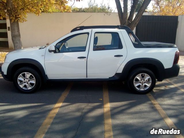 Renault Duster Oroch Usada en Mendoza, deRuedas