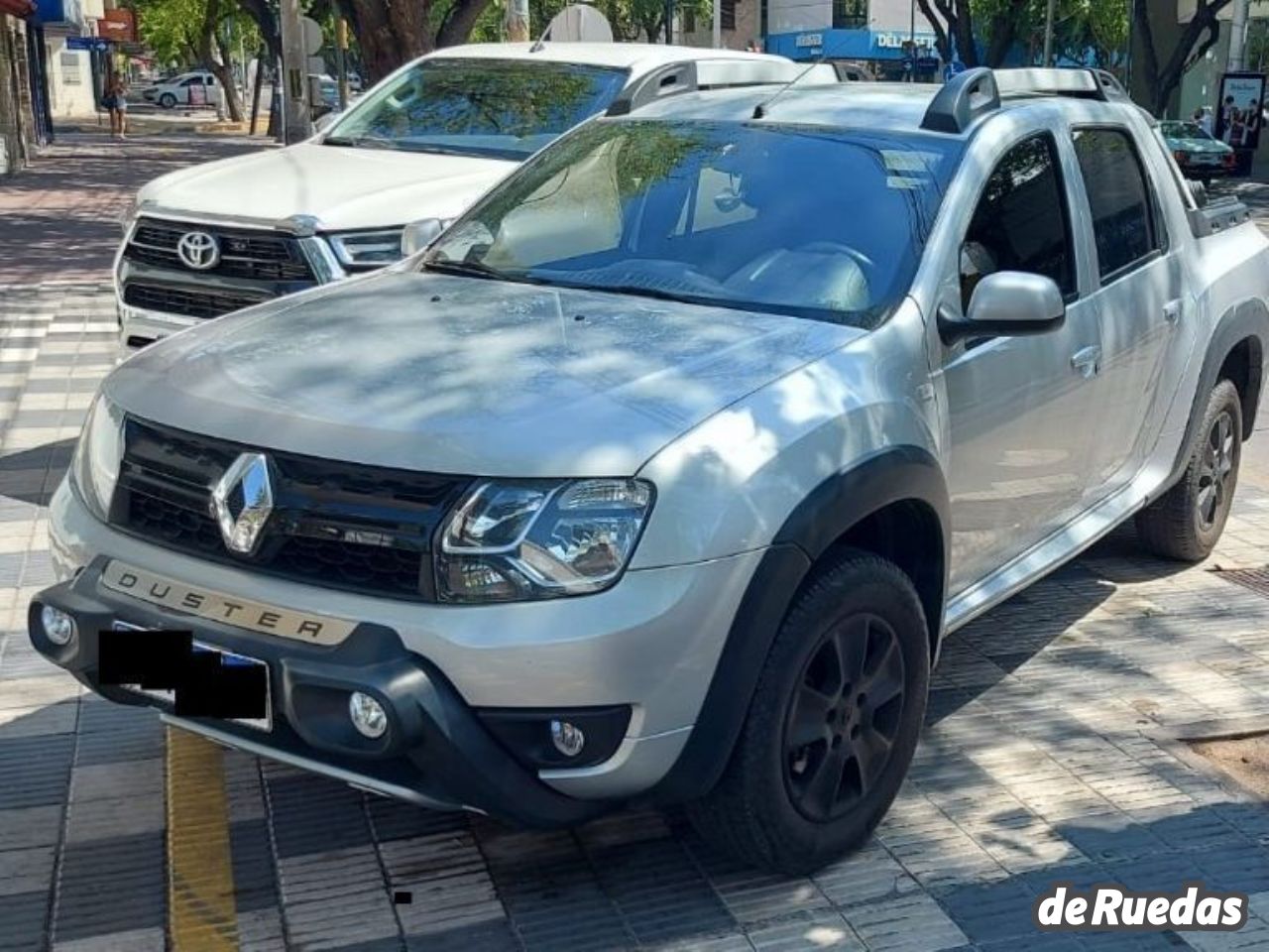 Renault Duster Oroch Usada en Mendoza, deRuedas