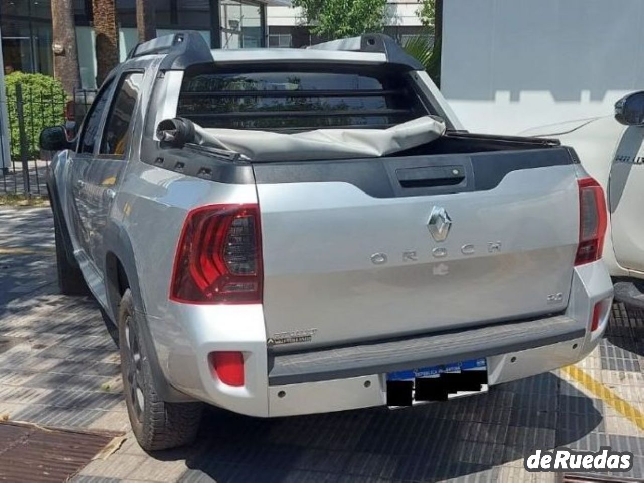 Renault Duster Oroch Usada en Mendoza, deRuedas