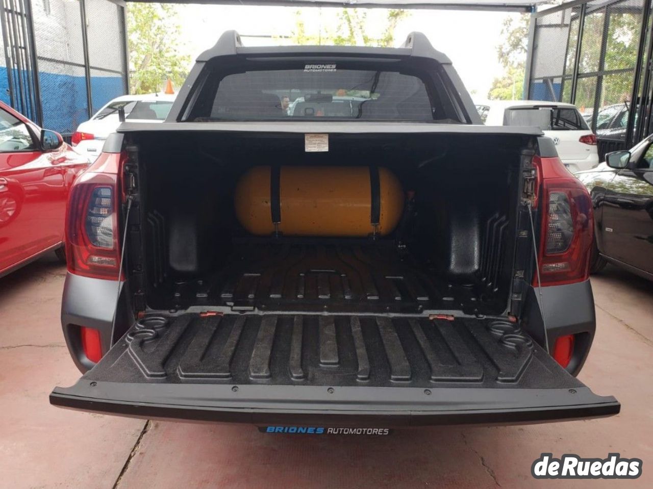 Renault Duster Oroch Usada en Mendoza, deRuedas