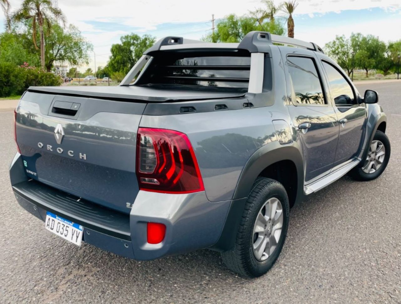 Renault Duster Oroch Usada en Mendoza, deRuedas