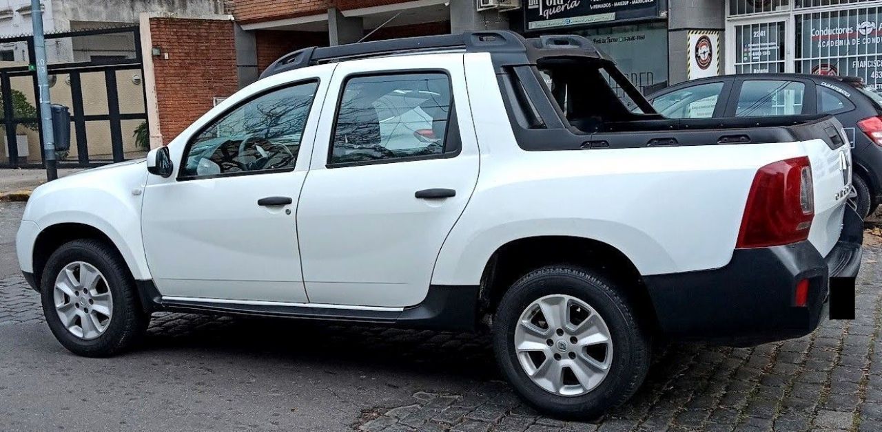 Renault Duster Oroch Usada en Buenos Aires, deRuedas