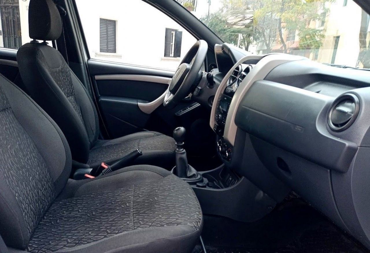 Renault Duster Oroch Usada en Buenos Aires, deRuedas