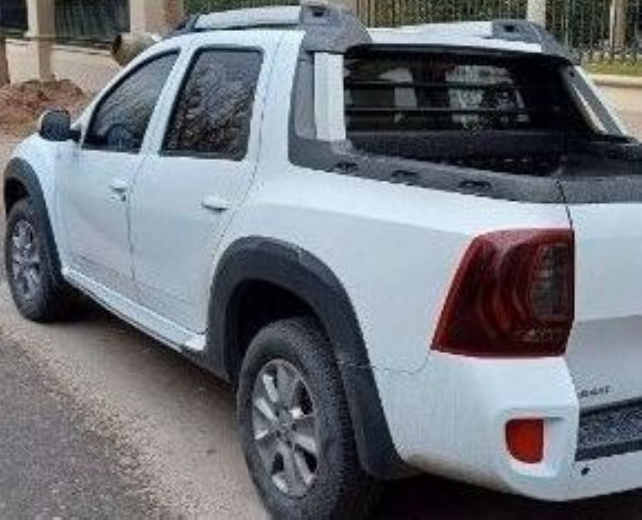 Renault Duster Oroch Usada en Mendoza, deRuedas