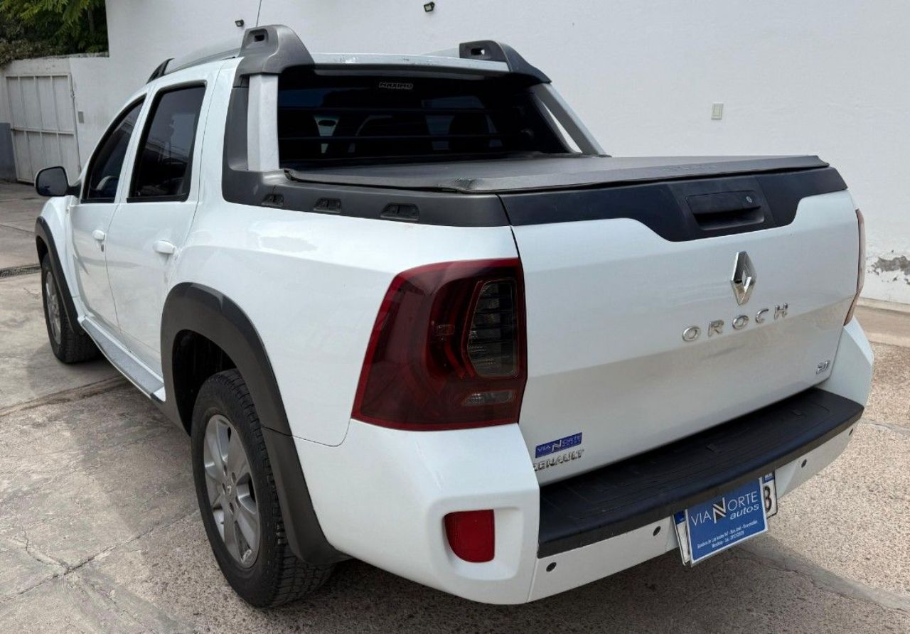 Renault Duster Oroch Usada en Mendoza, deRuedas