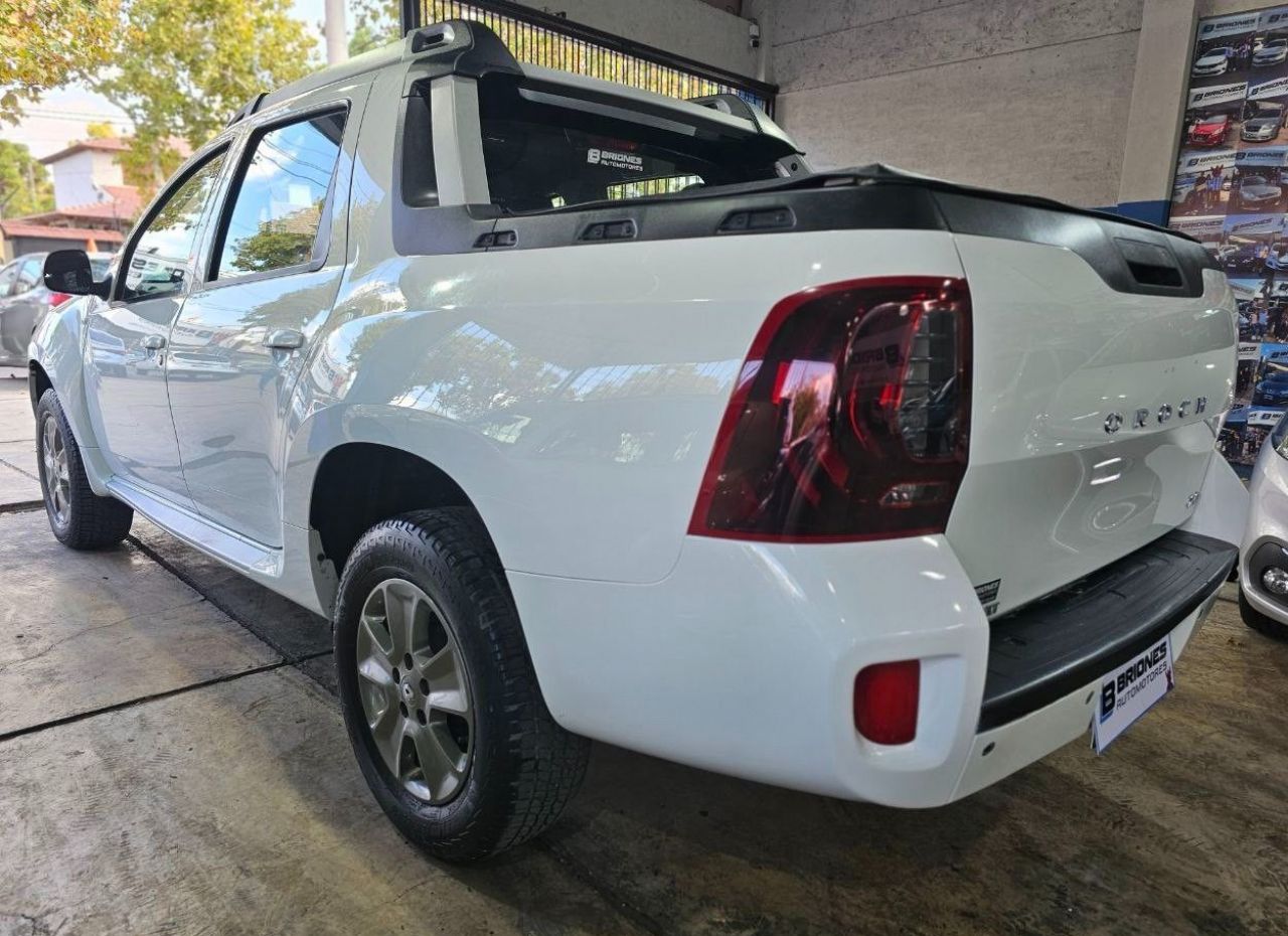 Renault Duster Oroch Usada en Mendoza, deRuedas