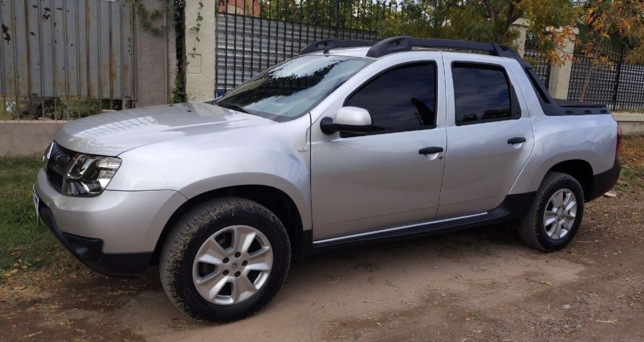 Renault Duster Oroch Usada en Mendoza, deRuedas