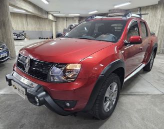 Renault Duster Oroch Usada en Córdoba Financiado