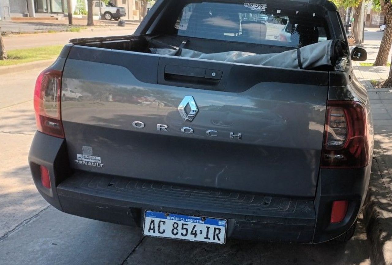 Renault Duster Oroch Usada en Buenos Aires, deRuedas