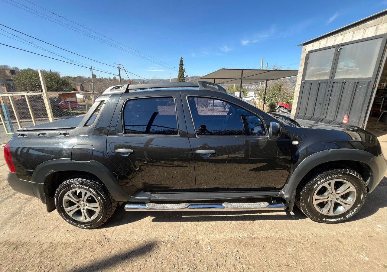 Renault Duster Oroch Usada en Córdoba, deRuedas