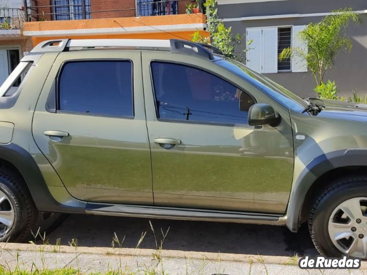 Renault Duster Oroch Usada en Buenos Aires, deRuedas