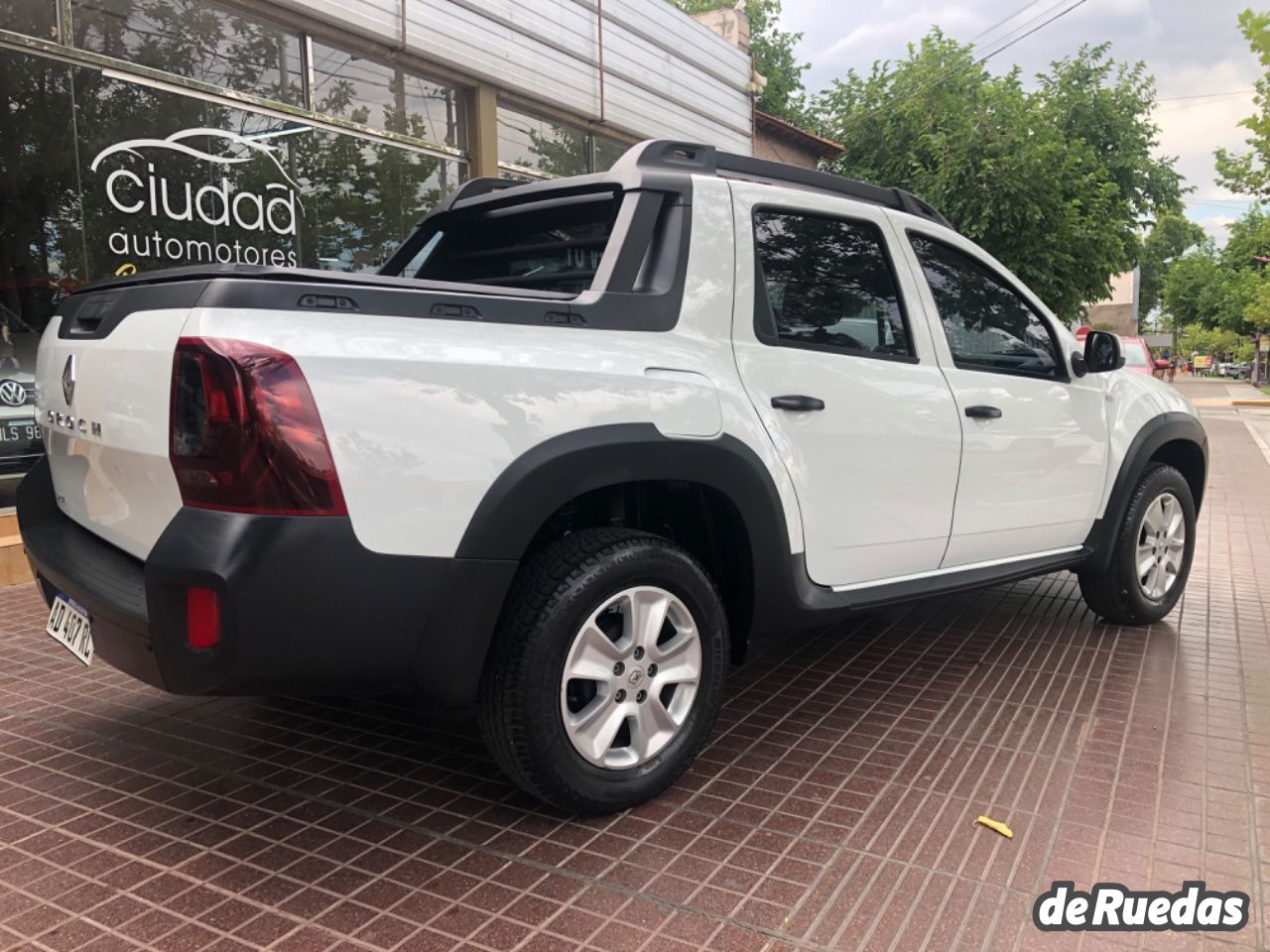 Renault Duster Oroch Usada en Mendoza, deRuedas