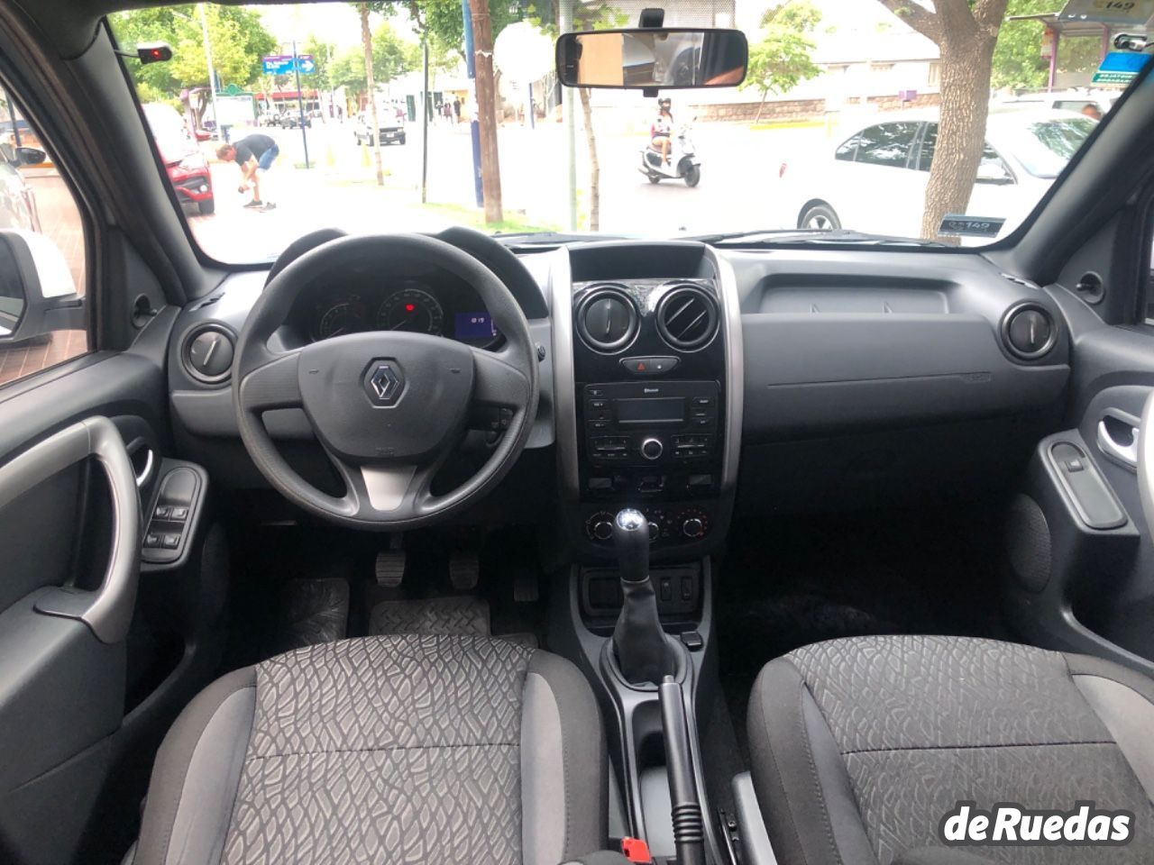 Renault Duster Oroch Usada en Mendoza, deRuedas