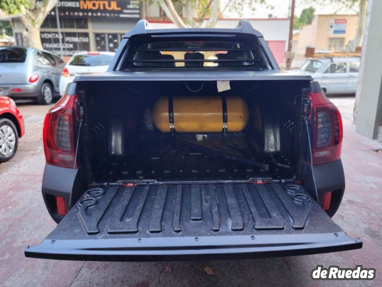 Renault Duster Oroch Usada en Mendoza, deRuedas