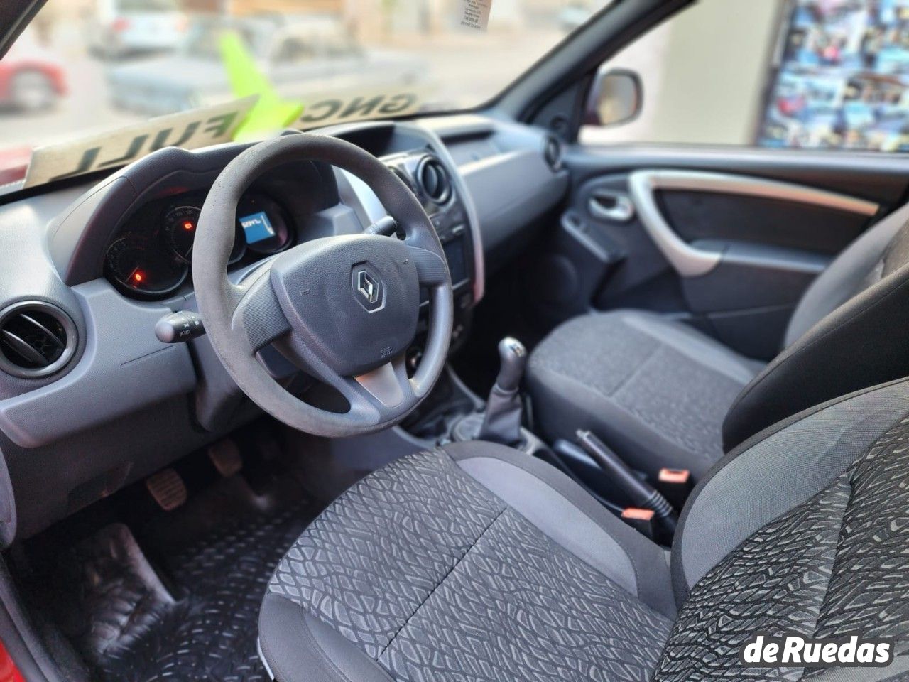 Renault Duster Oroch Usada en Mendoza, deRuedas