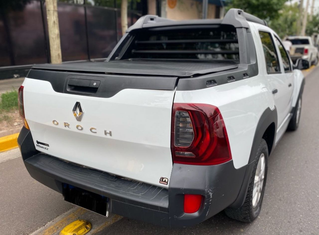 Renault Duster Oroch Usada en Mendoza, deRuedas