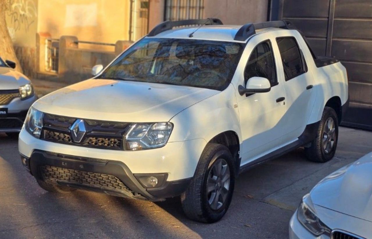 Renault Duster Oroch Usada en Mendoza, deRuedas