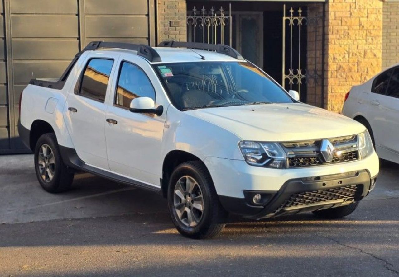 Renault Duster Oroch Usada en Mendoza, deRuedas